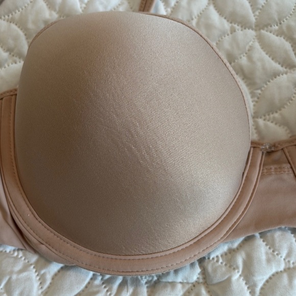 Bali Tan Seamless T-Shirt Bra with Mesh and Bead Upper and inner side panels - Picture 2 of 9